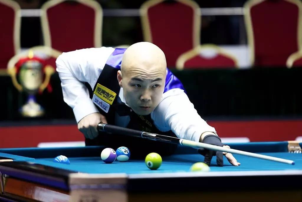 职业网坛以 职业网坛以